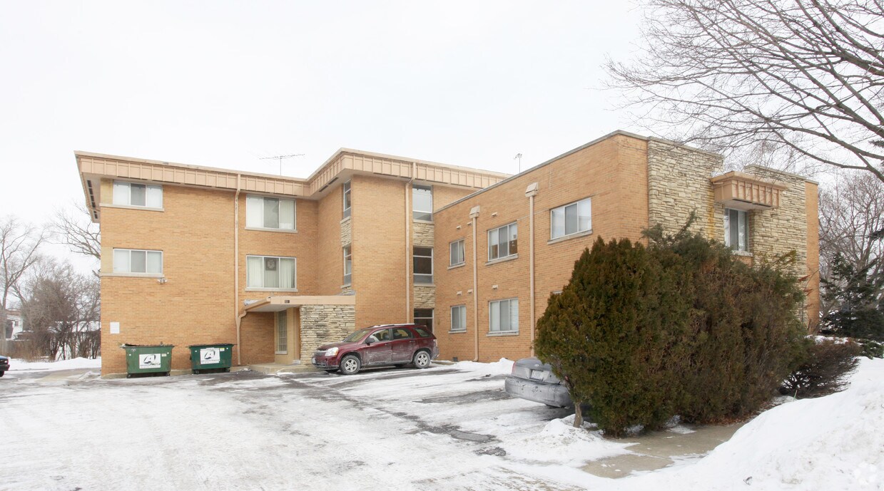Foto del edificio - 302 N Pine Ave