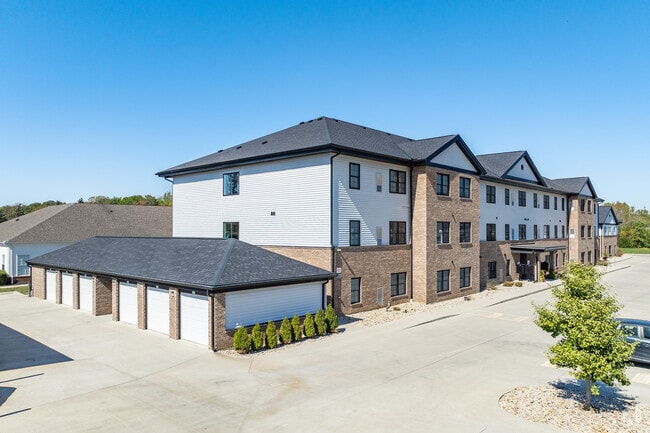 Building Photo - 43 at New Albany