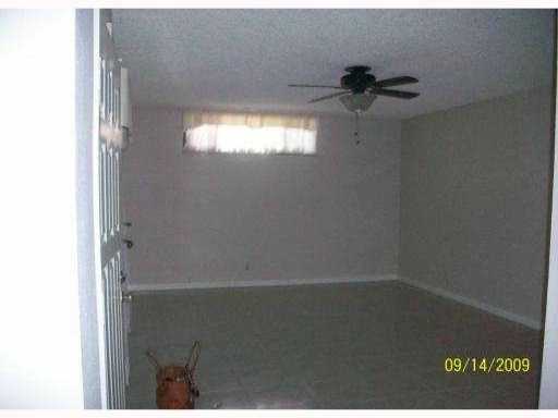 Building Photo - 43 Springdale Cir
