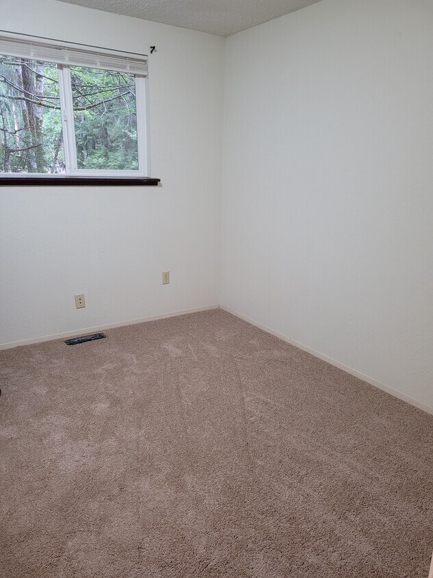 Foto del edificio - 110 E Shannon Pl