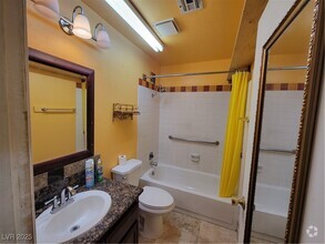 Building Photo - 4723 Desert Vista Rd