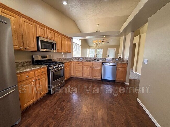 Foto del edificio - 4304 Ironwood Dr