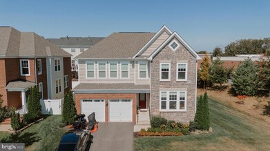 Building Photo - 24855 Bradford Forest Dr