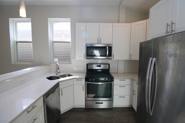 Foto del edificio - 712 N Willard Ct