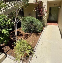 Building Photo - 5121 Oakhill Ln
