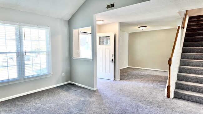 Building Photo - 1007 Brandon Quay