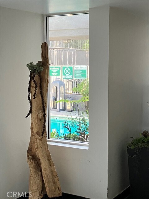 Foto del edificio - 939 Palm Ave
