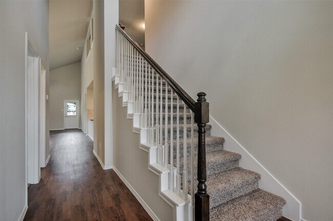Foto del edificio - 5423 Briarstone Ridge Ln