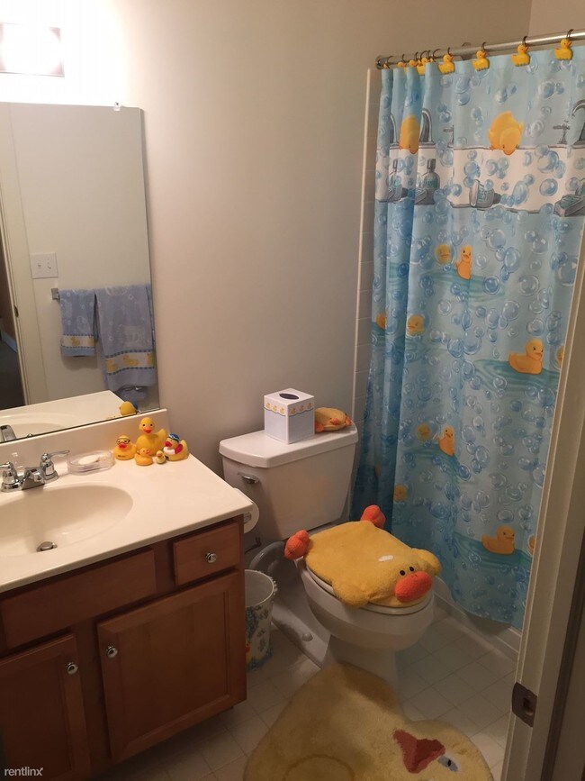 21 S Valley Forge Rd Lansdale Pa 19446 Condo For Rent In