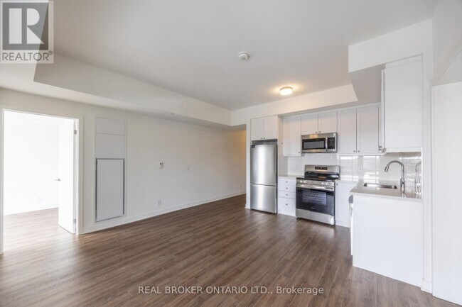 Building Photo - 51 Clarington Blvd