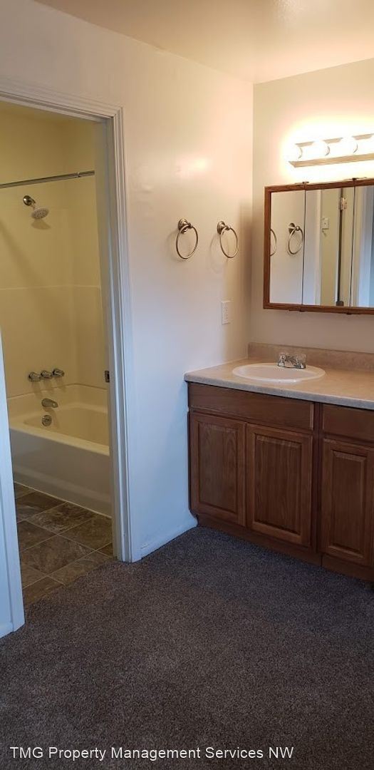 Foto del edificio - 290 SE 2nd Ave