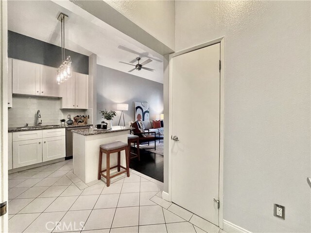 Building Photo - 488 E Ocean Blvd