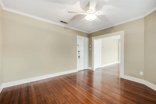 Foto del edificio - 4820 Worth St