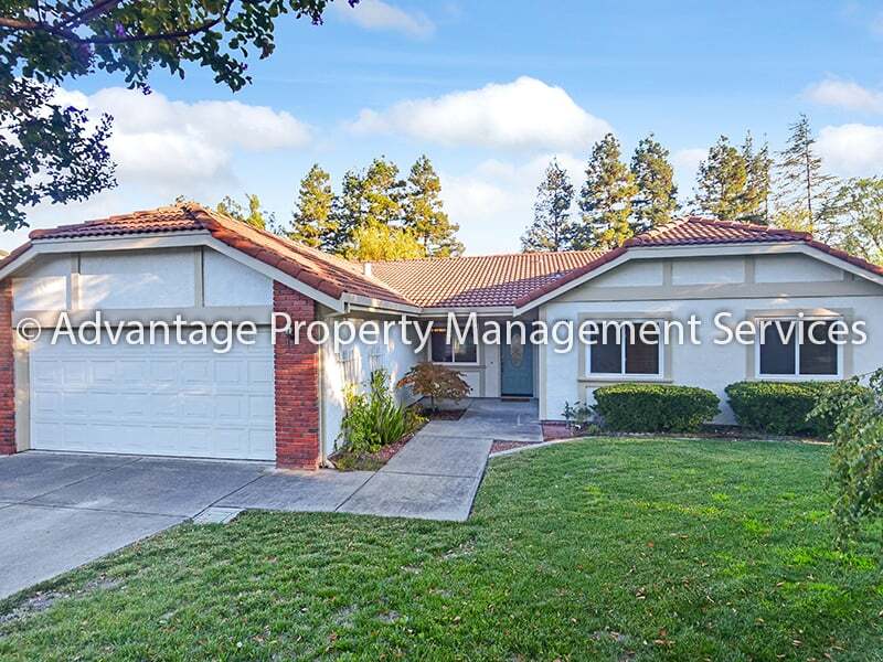 Quiet 4 bed/2 bath 1,978 sq ft house in de... House for Rent in