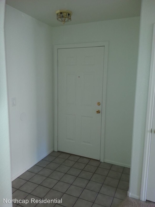 Building Photo - 6689 Broadacres Ranch St