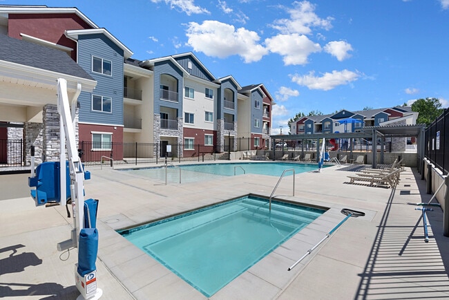 Building Photo - Cascade Springs Apartments