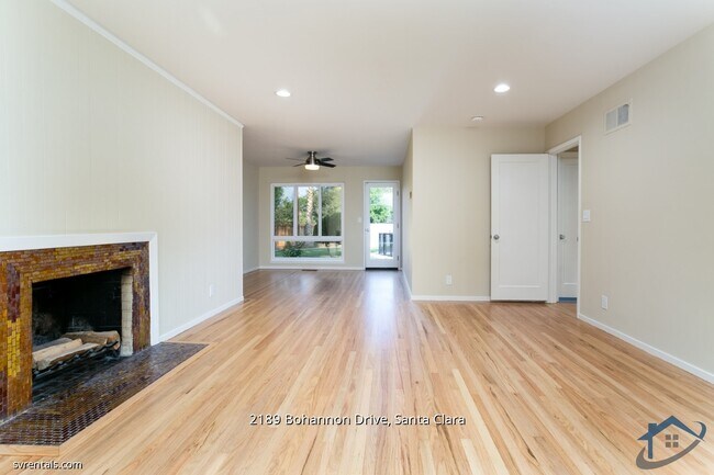 Building Photo - 2189 Bohannon Dr