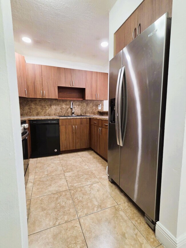 Foto del edificio - 7000 NW 186th St