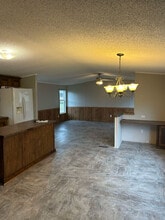 Building Photo - 697 LA-3033