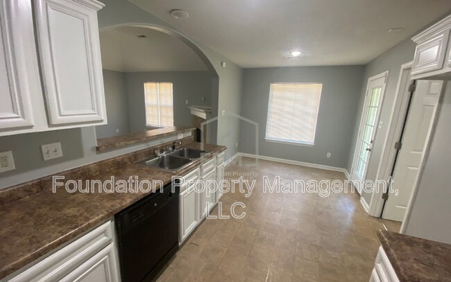 Building Photo - 10066 Nolton Cir