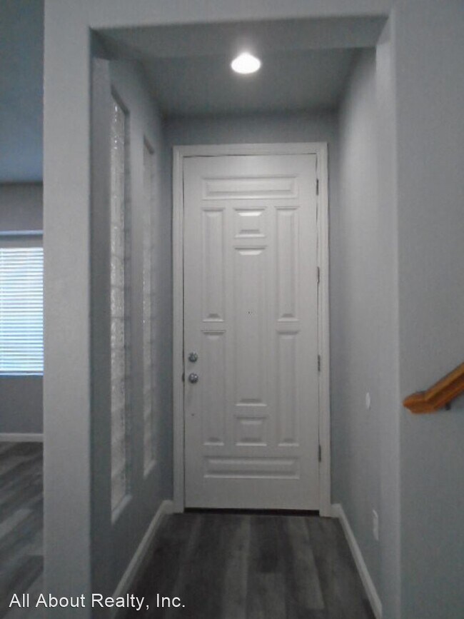 Foto del edificio - 3 br, 3 bath House - 3420 KENSINGTON COURT