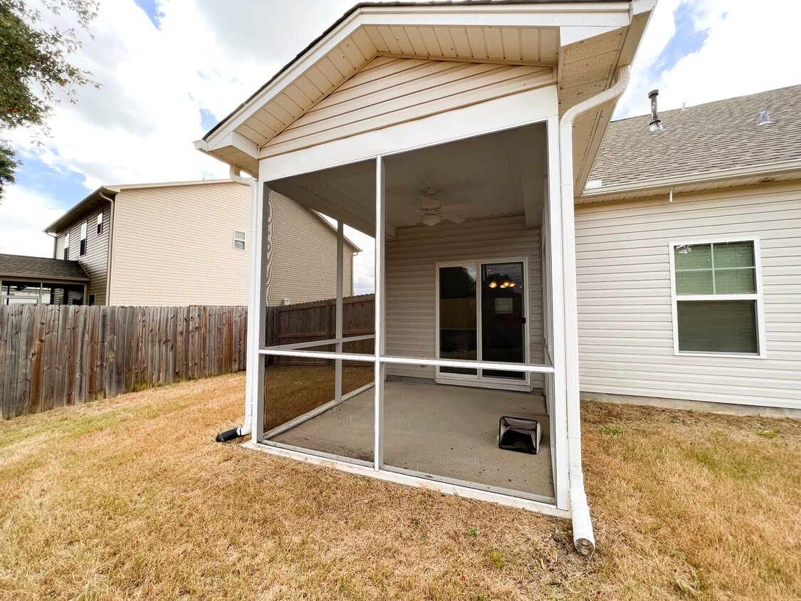 715 Camberwell Rd, Simpsonville, SC 29680 House Rental in