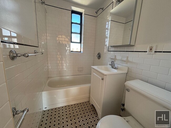 Foto del edificio - AMSTERDAM AVENUE