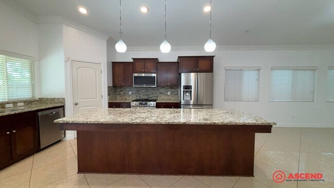 Foto del edificio - 4-Bedroom Home in Gossamer Grove!