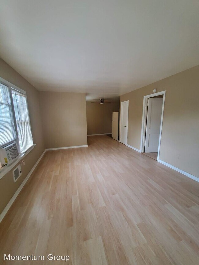 Building Photo - 1 br, 1 bath House - 1117 OLIVE ST