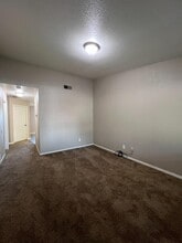Building Photo - 1262 N Marks Ave