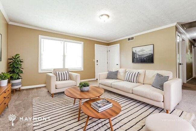 Building Photo - 4590 Ridgeview Dr