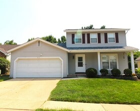 Building Photo - 912 Oakwood Farms Ln