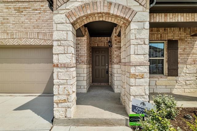Building Photo - 422 Wydown Dr