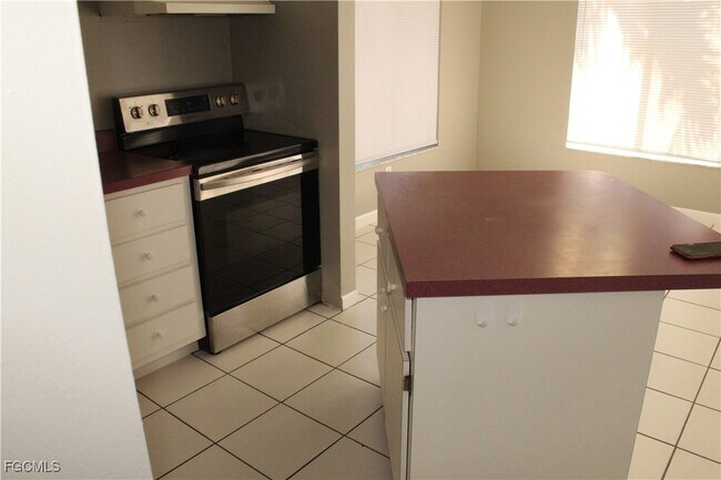 Foto del edificio - 1811 SE 15th Pl