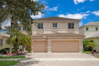 Building Photo - 4312 Laurel Ridge Cir