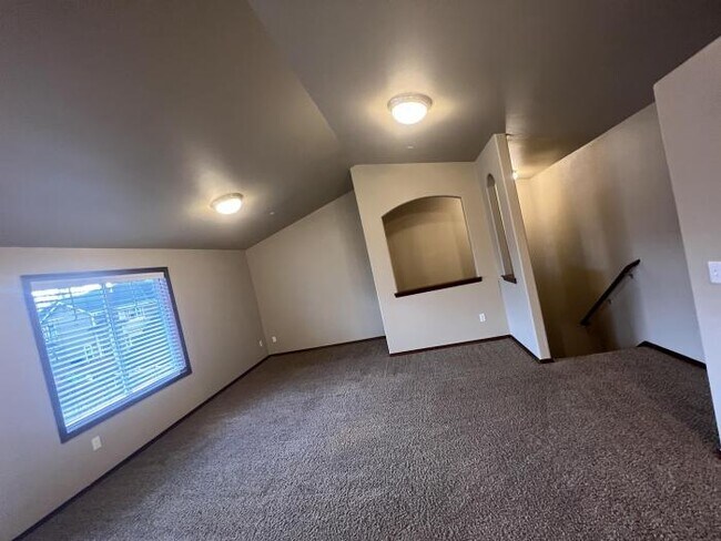 Building Photo - 2 bedroom in Marysville WA 98271