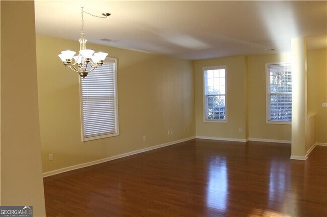 Foto del edificio - 2627 Hampton Park Dr