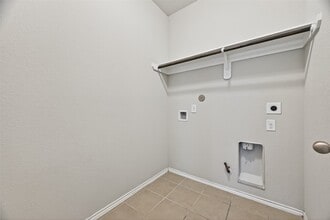 Building Photo - 2519 Northern Great White Ct