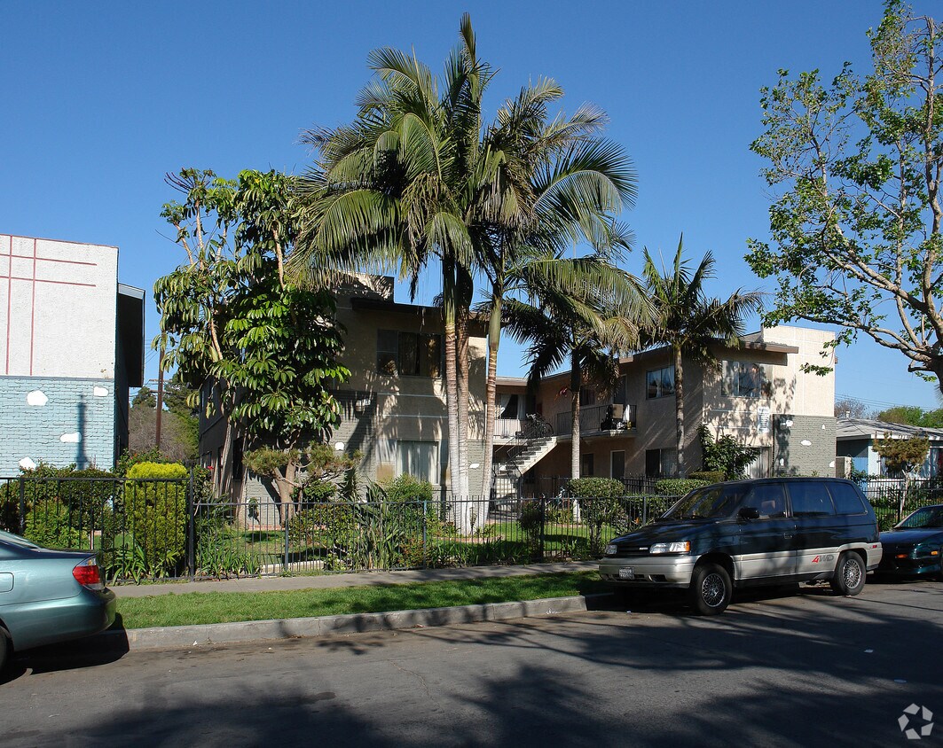 910 S Townsend St, Santa Ana, CA 92704 Apartments in Santa Ana, CA