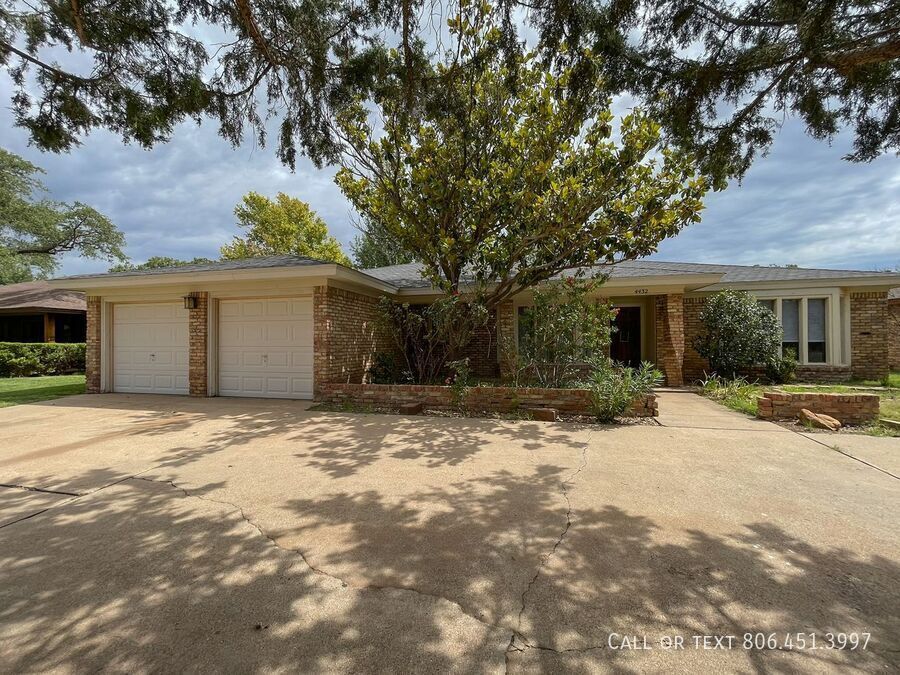Foto principal - 4432 80th St