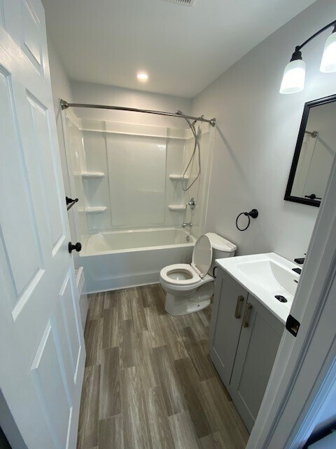 Photo du bâtiment - 2029 Church Rd