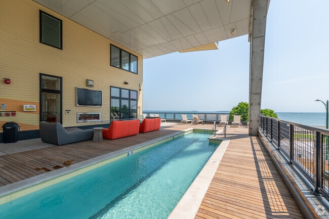 Pool Area - Ryder Revere Beach