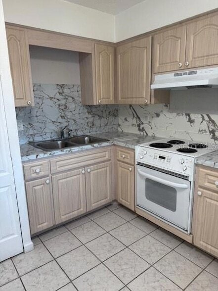 Photo - 3325 Bee Ridge Rd Apartment