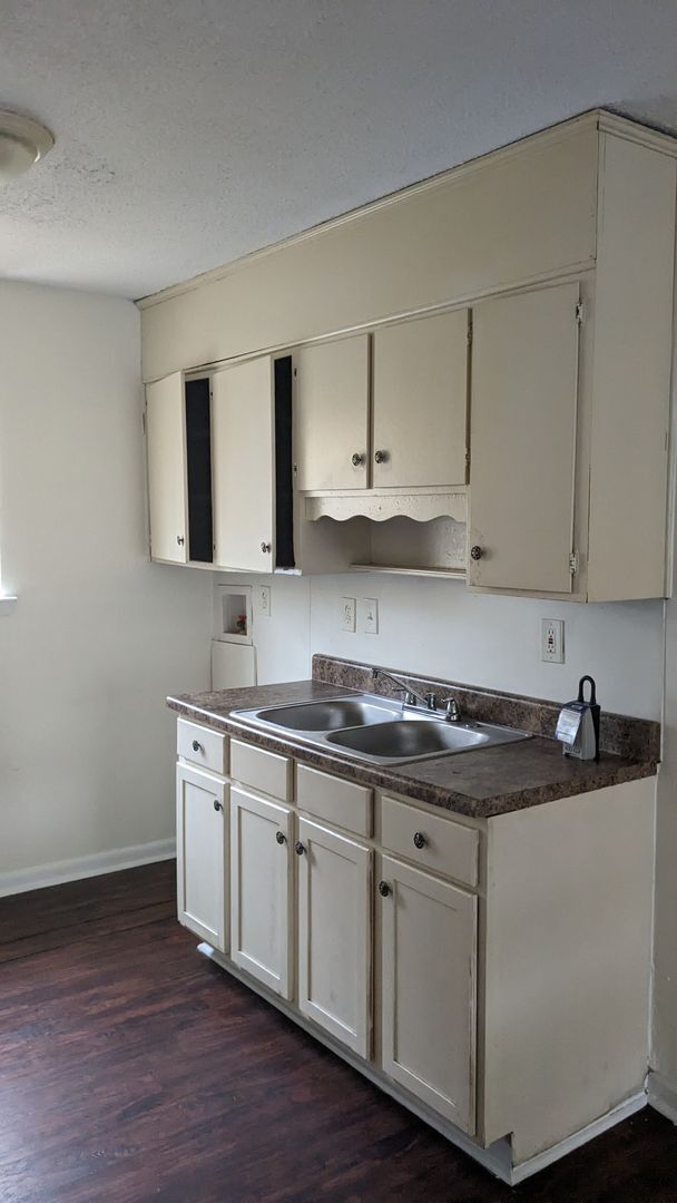 Foto del edificio - 957 47th Pl N