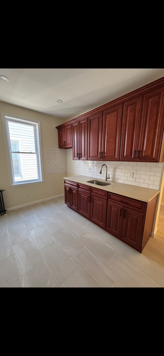 Photo - 740 Revere Ave Apartment