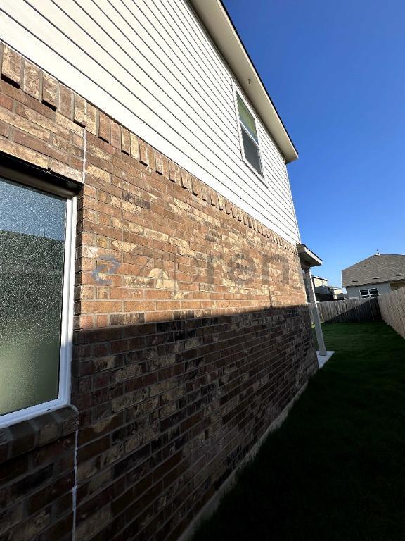 Building Photo - 303 Milliner Lp