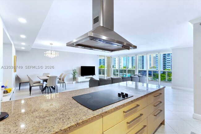 Building Photo - 1850 S Ocean Dr