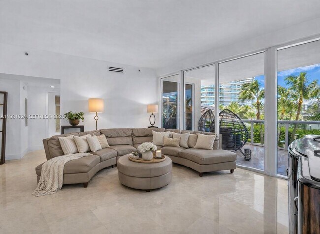 Building Photo - 400 Alton Rd