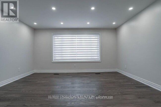 Building Photo - 105 Brimorton Dr