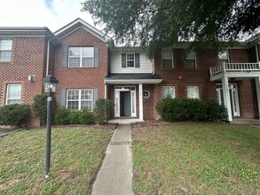 Building Photo - 5103 S Links Cir